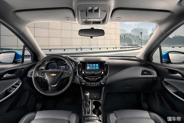 科鲁兹车主：来不及解释了！快上车！去听我的音响……