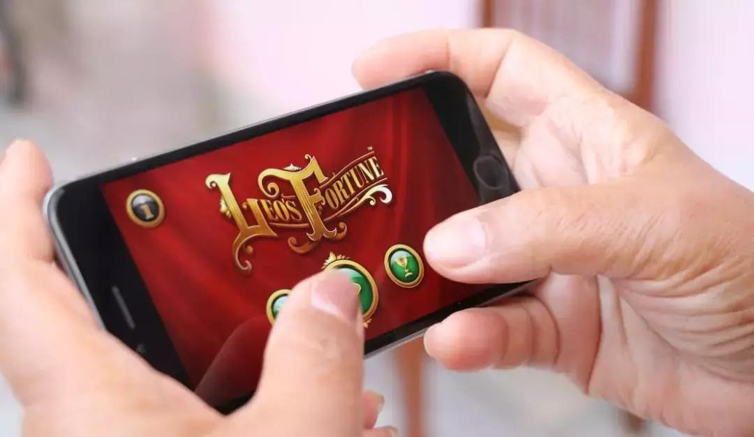 室友沉迷于游戏,大学生沉迷在游戏之中该怎么办