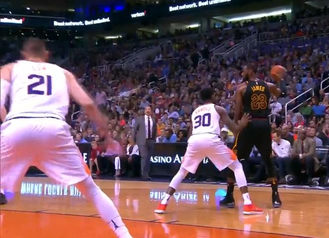 骑士客场大胜太阳，詹皇暴君试大风车扣篮惊爆全场！