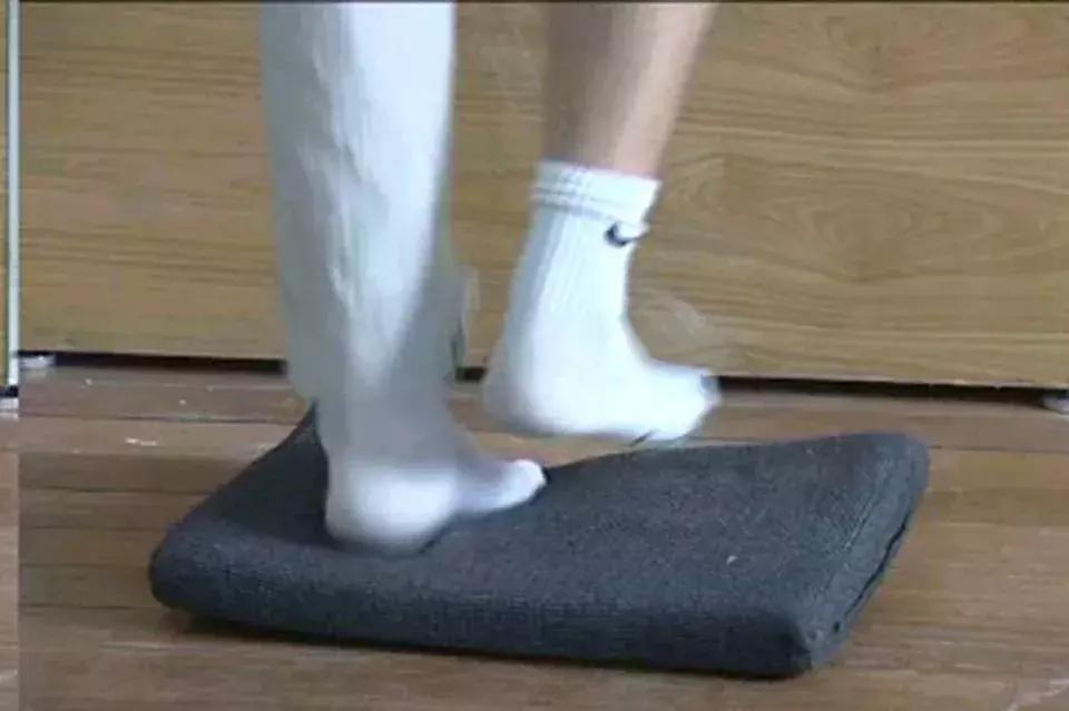 关节镜下前交叉韧带重建术后康复锻炼