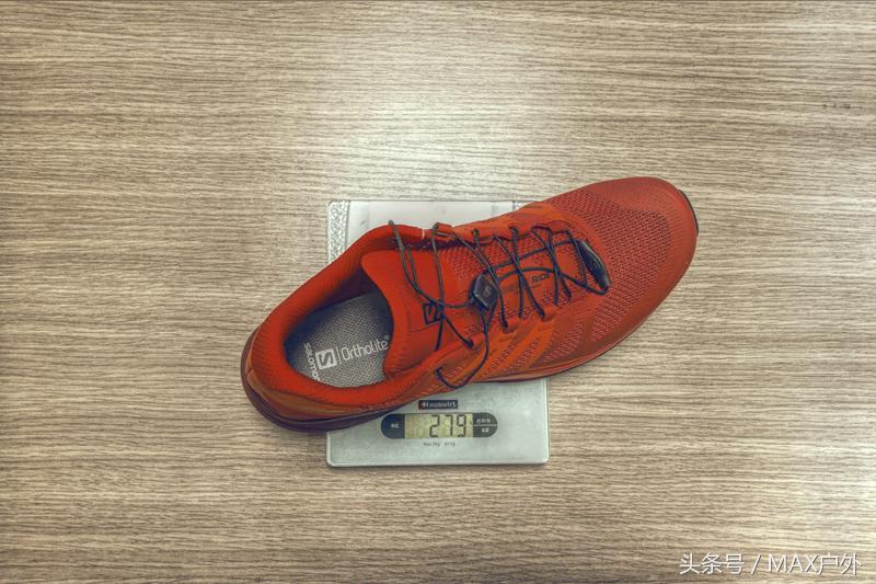 户外足控福利！在碎石路段飞奔近百公里后是种什么感受？