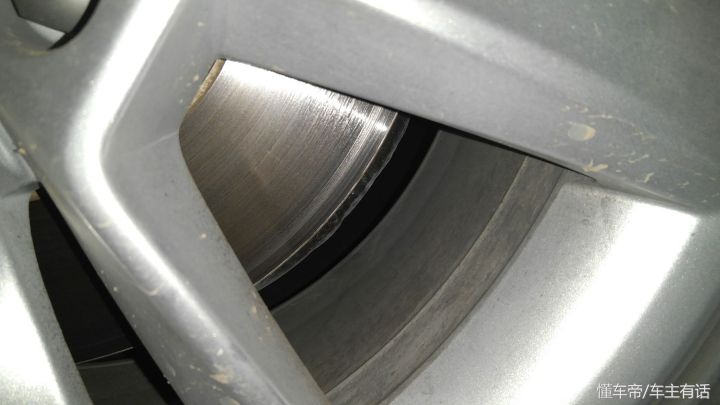 最耐用的汽车三款刹车片,q50l刹车片寿命过短