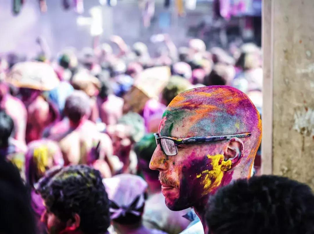 很色很燃很激情,普什卡的洒红节!