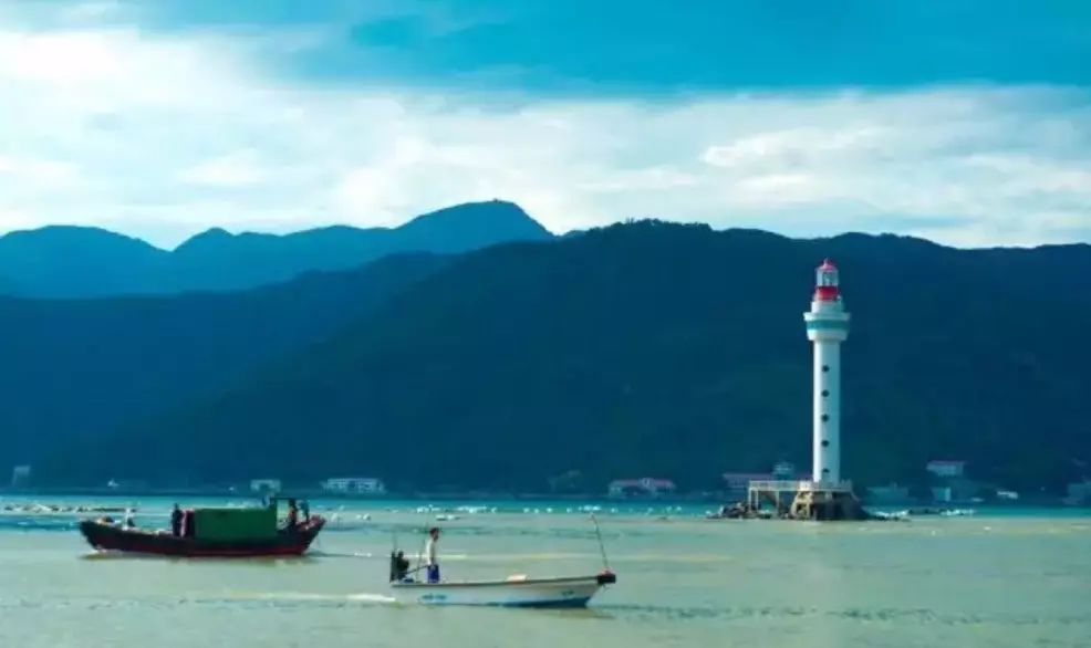 厦门灯塔公园拍照好去处,厦门鼓浪屿打卡景点灯塔