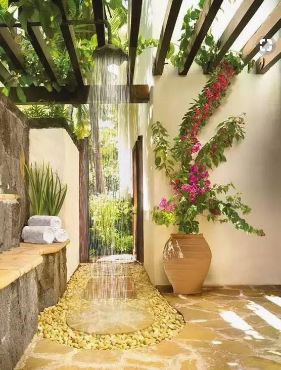 庭院花园美呆了,浴室花园