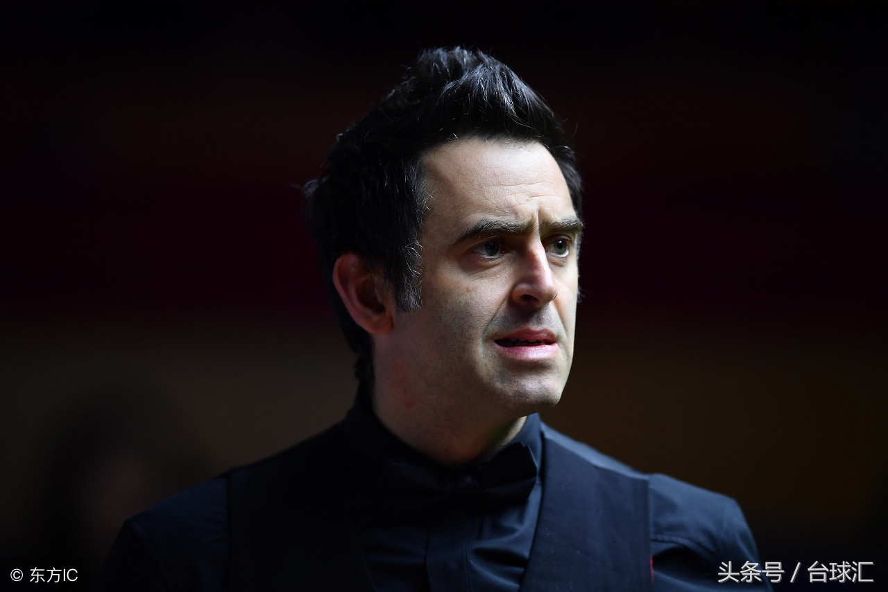 白色情人节本该收到女友礼物，奥沙利文的女友却在与别人私下约会