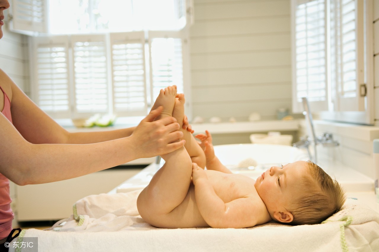 男女宝宝一间房如何隔开,男宝宝的私密护理冬天