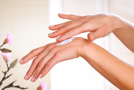 冬季干燥肌肤对策,冬天保湿防干燥