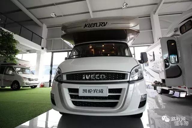 最新凯伦宾威双拓展房车价格,进口依维柯凯伦宾威二手