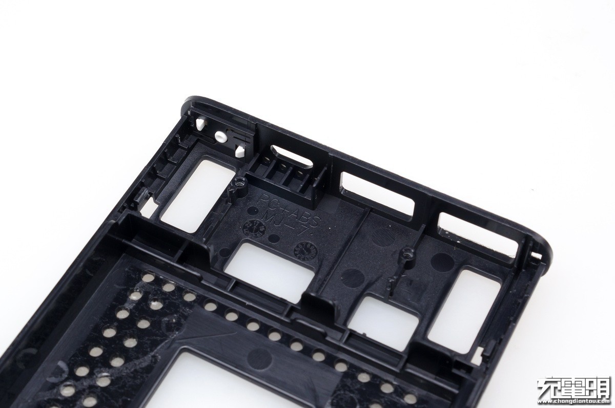 小米充电宝口袋版10000毫安评测,小米最好的充电宝是哪款