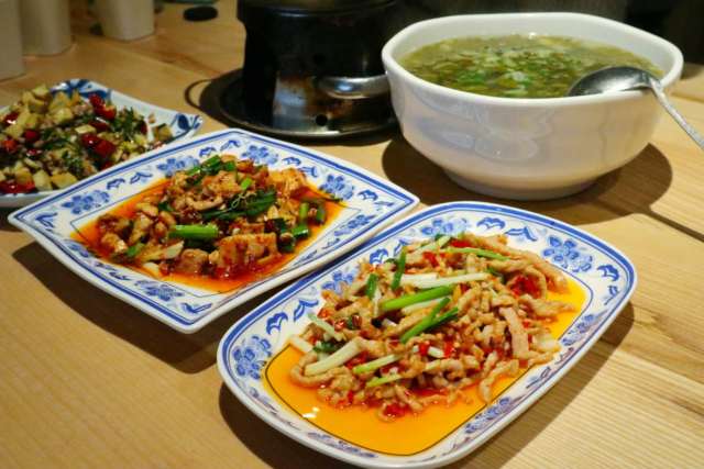 在贵阳花果园的上班族们，看了这篇文章，你确定还要点外卖？