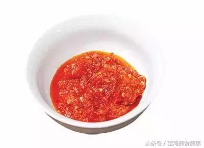 要想凉菜拌得好秘制酱汁少不了,如何调制出粘稠的凉菜酱汁