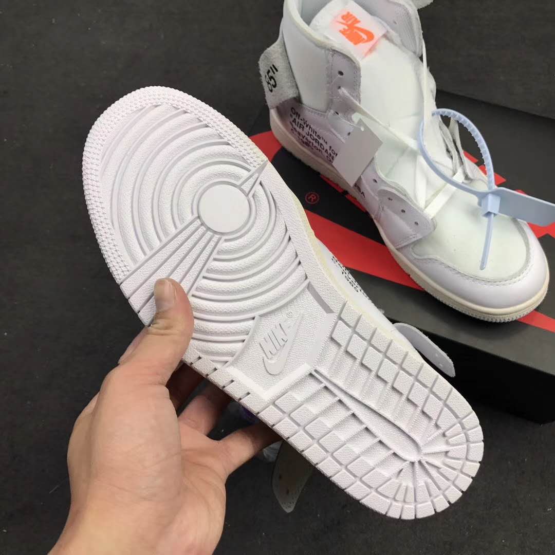 aj1联名offwhite纯白鞋头细节,nikeaj1低帮芝加哥红白黑测评