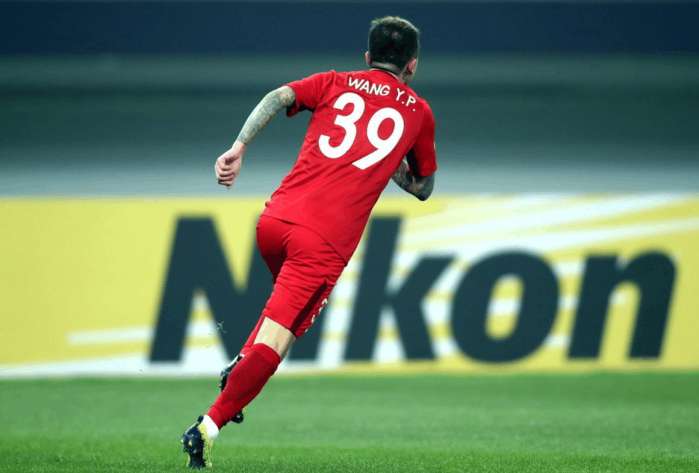 韩国爆冷打爆巴西,韩国足球队空霸