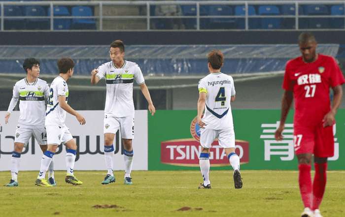 韩国爆冷打爆巴西,韩国足球队空霸