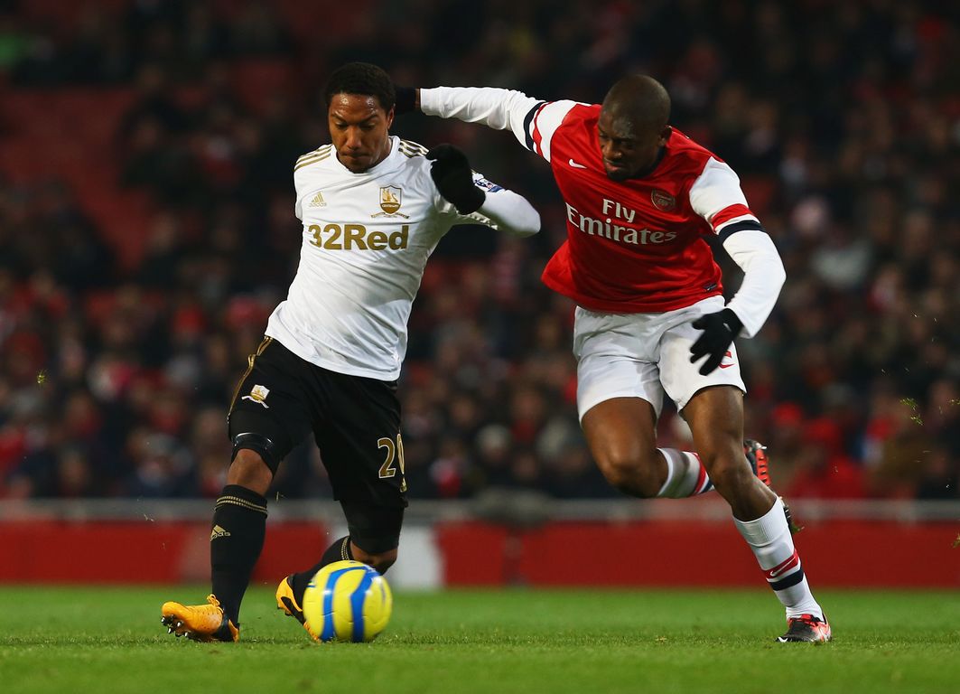 一碰玻璃就碎的人,一碰就碎的玻璃人