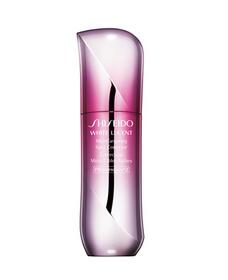 40岁面部精华眼精华,面部精华手法