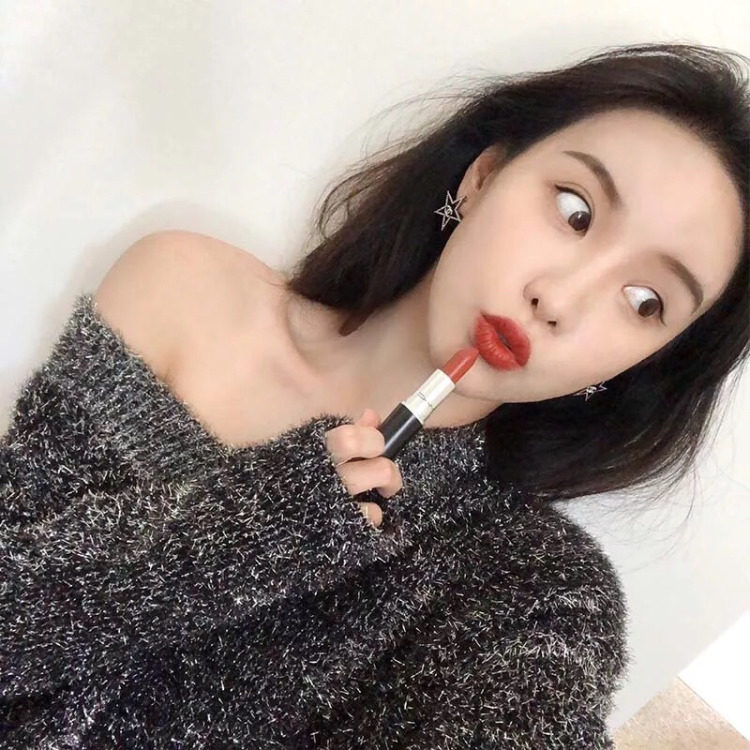 盘点走在街上就会被人问的口红和色号！这些才是经典真绝色！