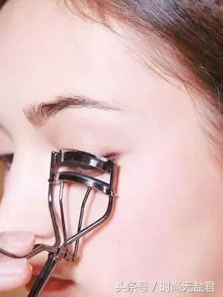 睫毛卷翘拉长睫毛膏,睫毛定型眼线睫毛膏使用方法