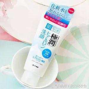 不靠医美拯救垮脸,不靠任何手段改善痘痘