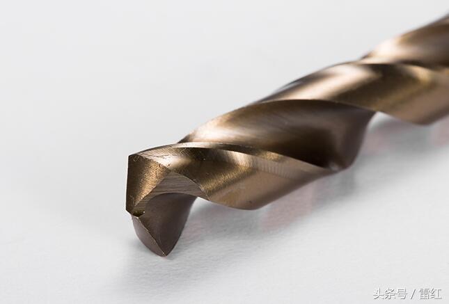 麻花钻头钻孔钻不进去是什么原因,麻花钻钻孔为何跳动