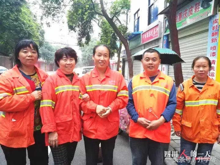 守护家园清洁的“黄玫瑰”：用扫帚唤醒城市