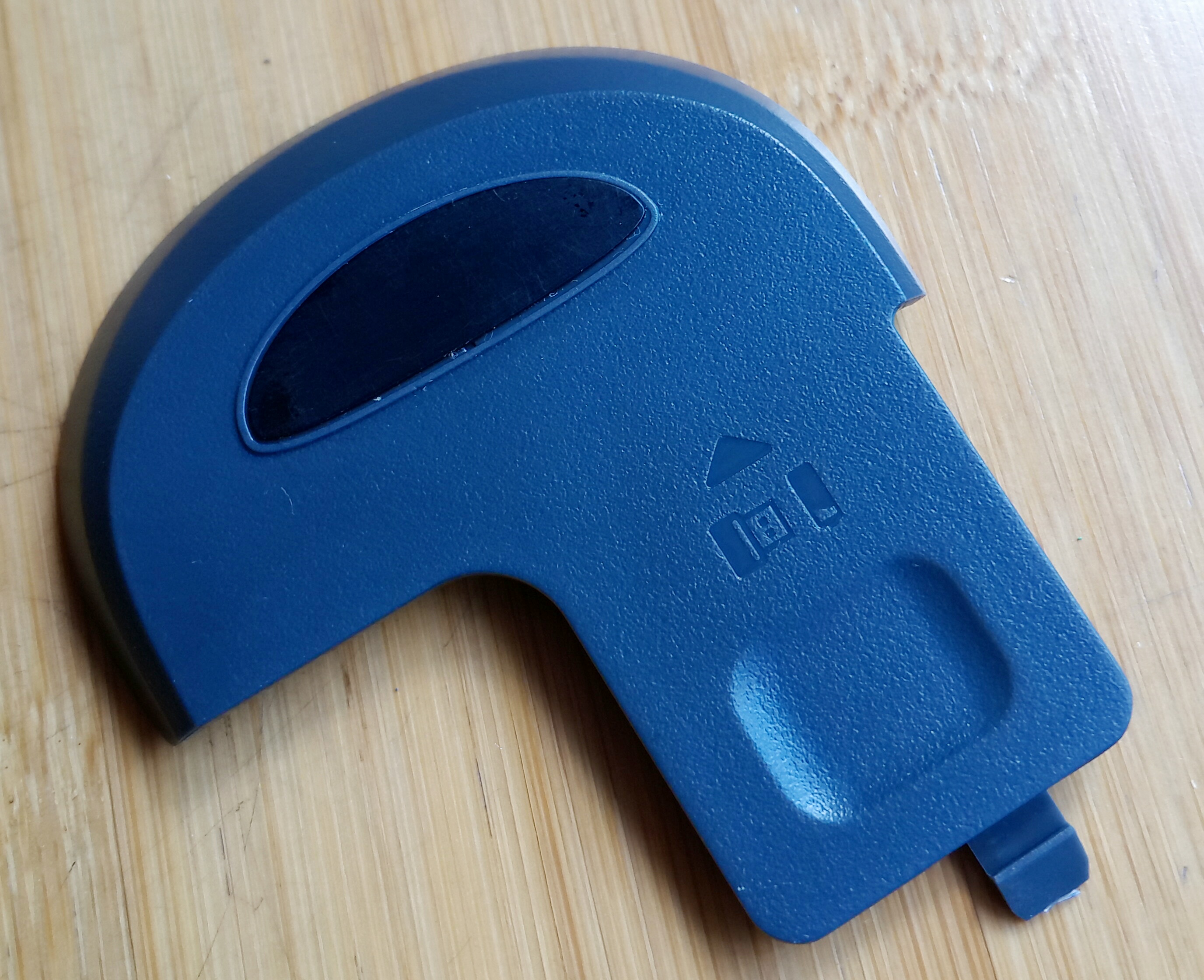 拆罗技无线鼠标的方法,拆一个全新的罗技m220无线鼠标