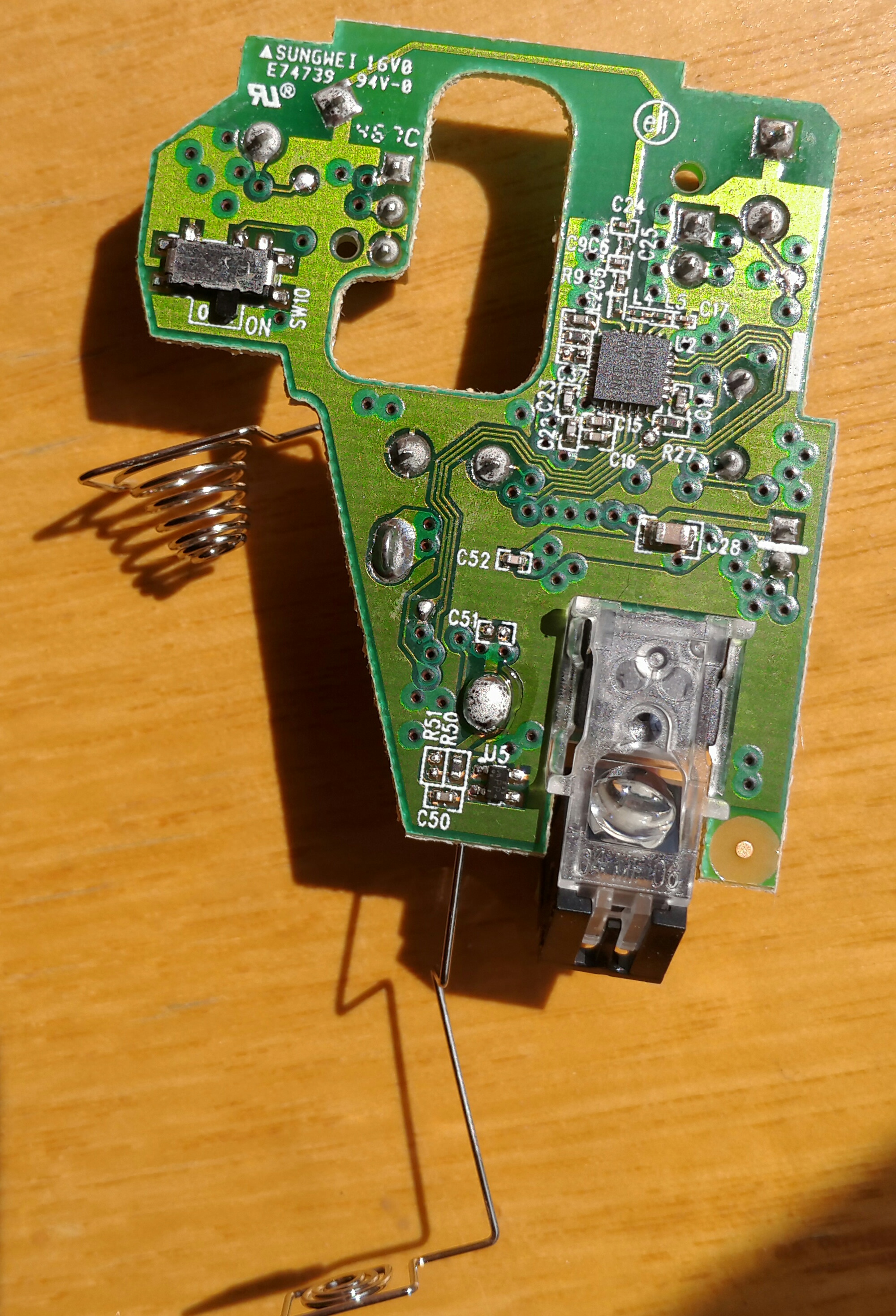 拆罗技无线鼠标的方法,拆一个全新的罗技m220无线鼠标