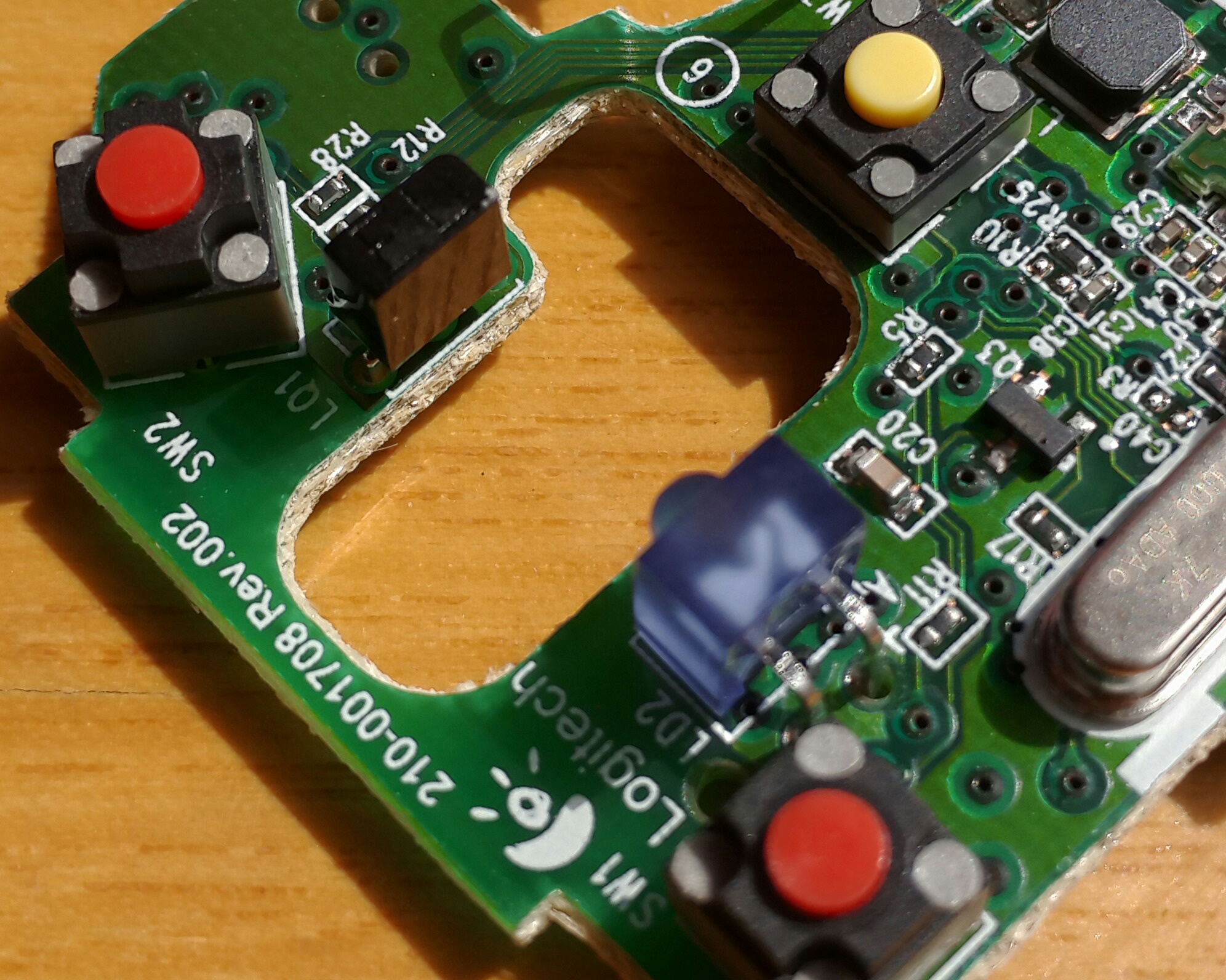 拆罗技无线鼠标的方法,拆一个全新的罗技m220无线鼠标