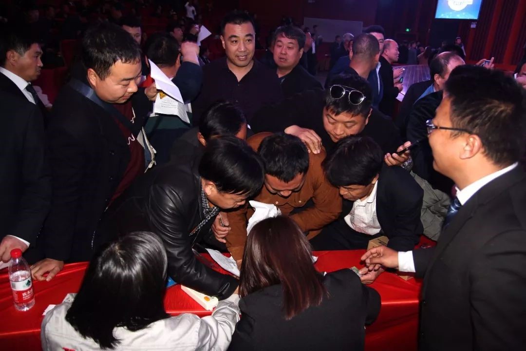 御捷330锂电车,御捷电动汽车x340