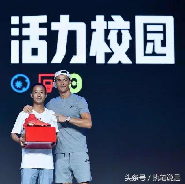 黄土塬上，教足球的语文老师