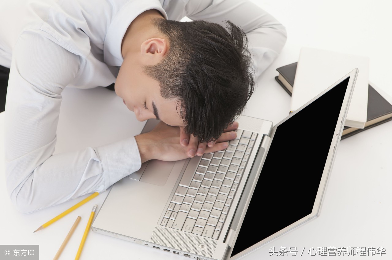 中青年的过劳死亚健康谁来重视,亚健康与过劳死