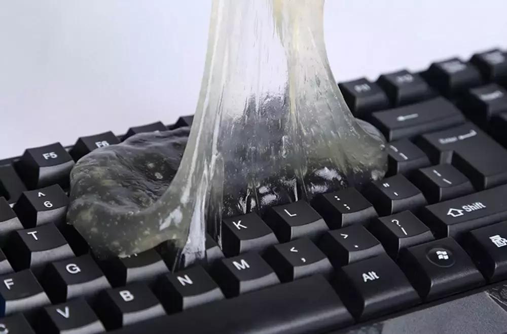 清洁软胶帮你清洁家里每个角落,清洁软胶如何把上面的污垢搞掉