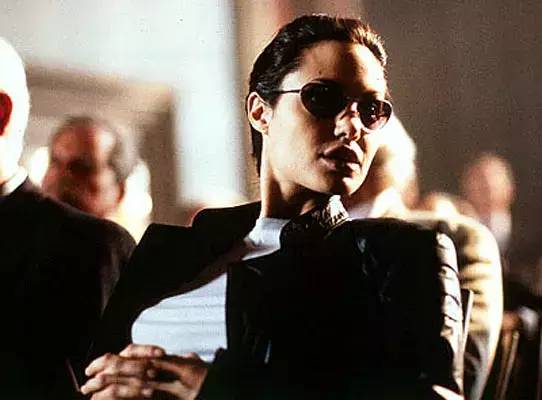 全部切除乳腺,女的切除乳腺