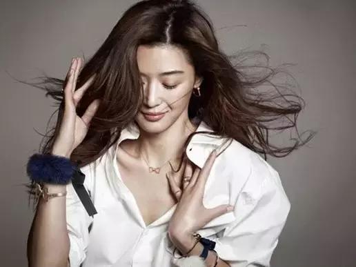 美丽如你却缺一条锁骨链,你可以没有锁骨但你要有条锁骨链