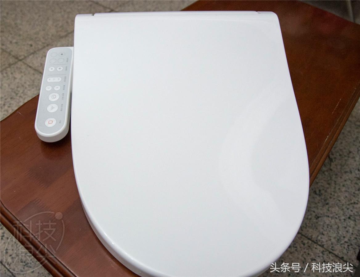 米家有品小沐智能马桶盖评测:千元级别最佳选择,智能抗菌节能