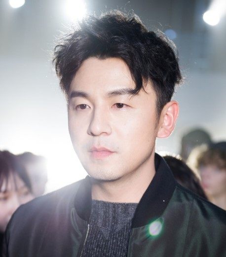 男生如何根据脸型选择适合的发型最新推荐