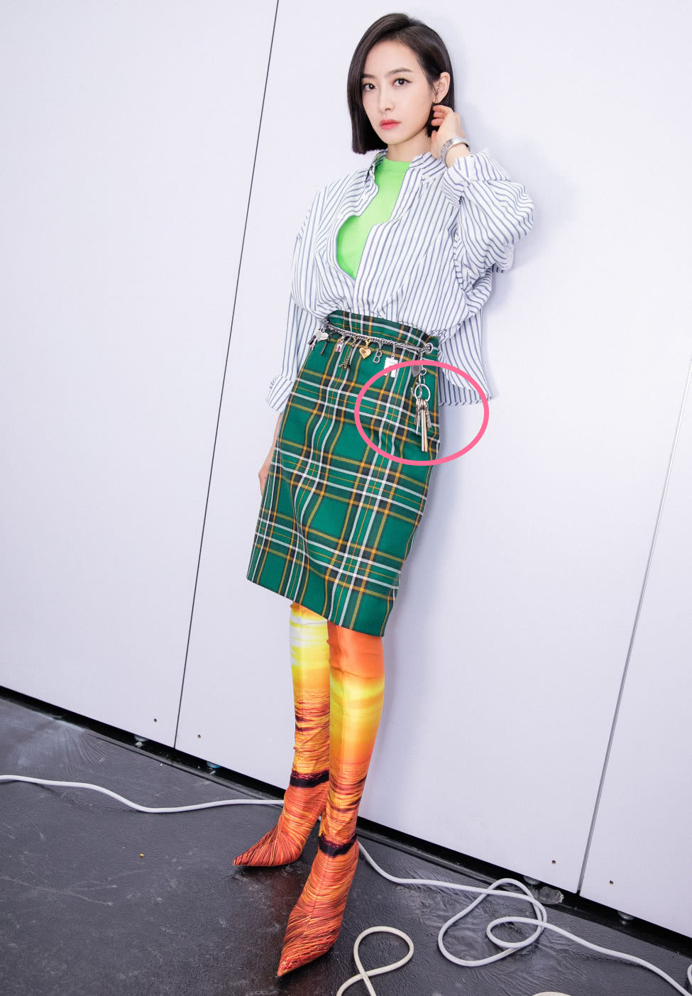 宋茜同款钥匙,一串钥匙九千多万