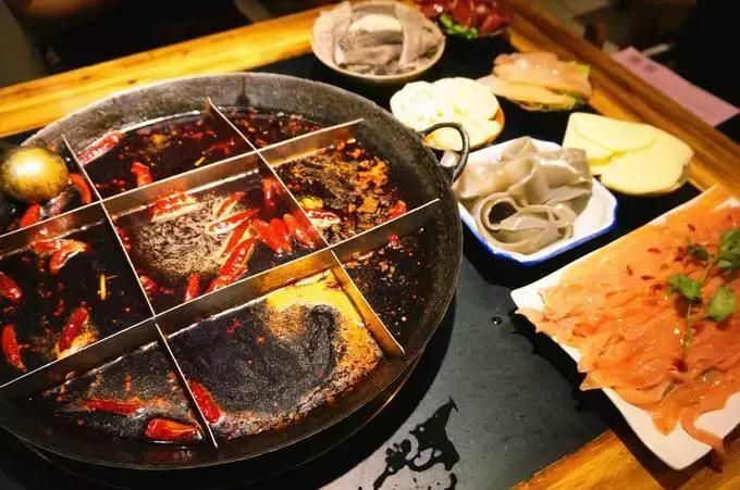 重庆最正宗的老火锅有哪些,重庆市正宗的老火锅推荐