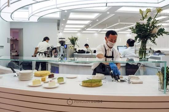 半碗面粉3个鸡蛋,在家就能做出排队2小时70块的ladym千层蛋糕