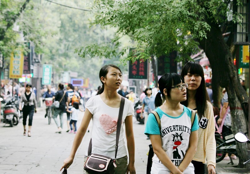 西安城墙钟楼鼓楼一日游,西安古都鼓楼游记