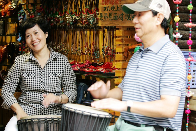西安城墙钟楼鼓楼一日游,西安古都鼓楼游记