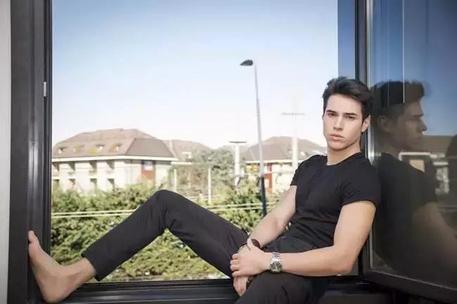 不要再说同志是一种选择，这些科学研究表明，同志天生如此