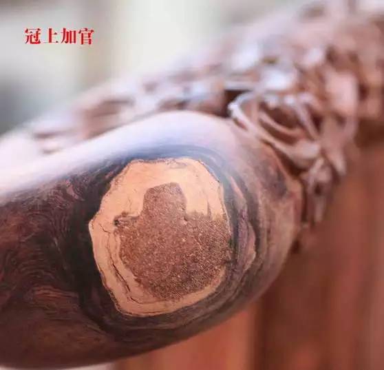 红木家具贵在哪里,十万多的红木家具好吗