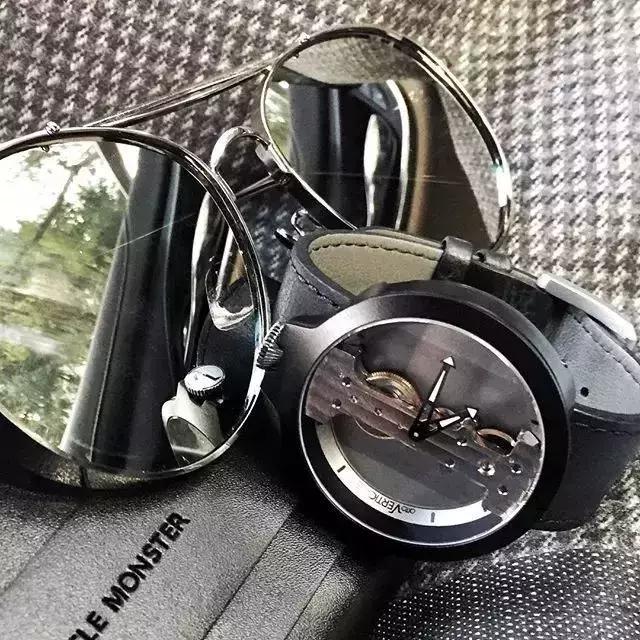 4w左右的手表男表推荐,表盘比较大手表比较重的手表推荐