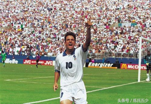 传世经典：20年前《足球报》记者张锦桥写给巴乔的《百年感动》