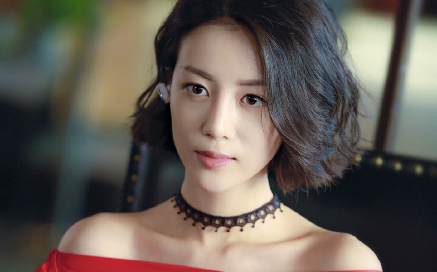 李溪芮东山晴后雪剧照,东山晴后雪李溪芮演绎三重人格