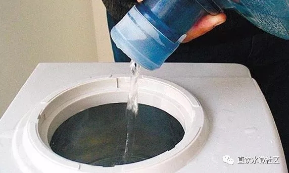 饮水机的水冷热可以一起喝吗,饮水机的水循环加热有危害吗