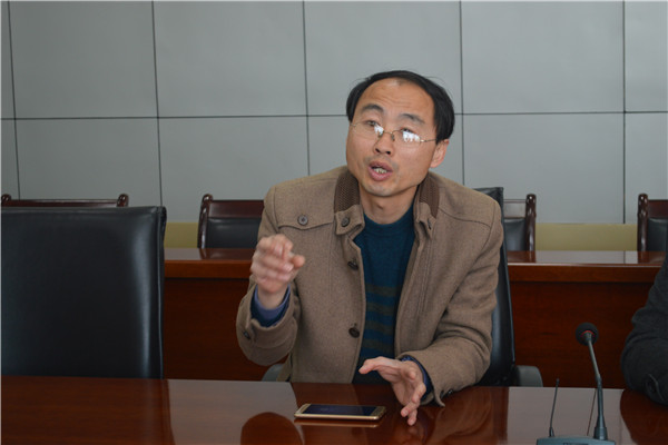 烟台LG喜星有限公司领导来我校参观交流