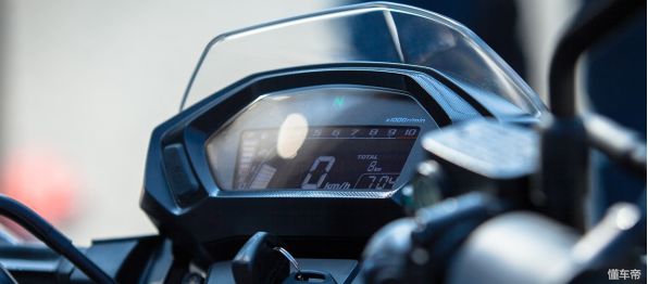 国四电喷幻影150价格,五羊本田幻影150国四电喷摩托车